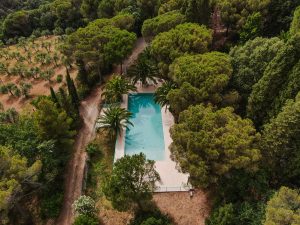 Piscina e Parco - Piscina e Solarium dall'alto - Agriturismo Poggio al Pino Toscana