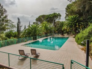 Piscina e Parco - Piscina e Solarium- Agriturismo Poggio al Pino Toscana